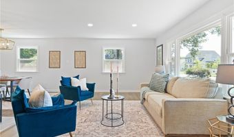 713 Chapman St, Ashland, VA 23005