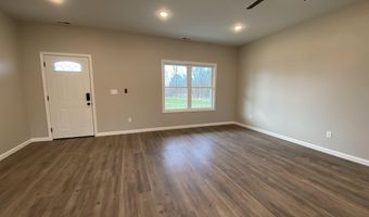 10 Trinton Ave, Bedford, IN 47421