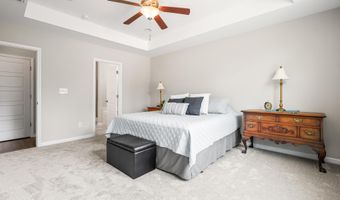 102 Regal Pond Dr, Angier, NC 27501
