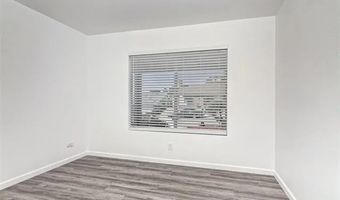 1990 Golden Cir, Escondido, CA 92026