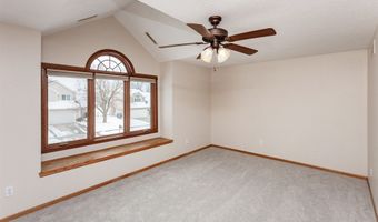 3814 Brookdale Ave, Ames, IA 50010