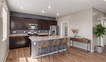 1378 Sun River Rd, Berthoud, CO 80513