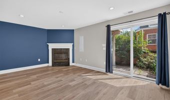 3352 5TH St S, Arlington, VA 22204