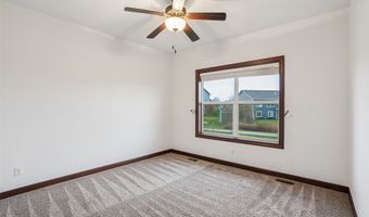 218 34th St SE, Altoona, IA 50009