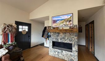 106 Bennett Creek Rd, Clark, WY 82435
