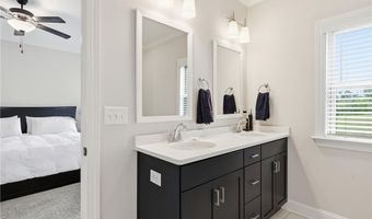 857 Clear Spring Dr, Auburn, AL 36830
