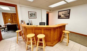 1045 Broadway, Bangor, ME 04401