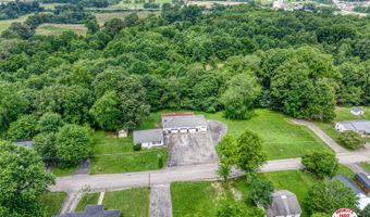 218 Pineview Dr, Albany, KY 42602