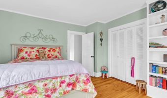 143 Maple St, Bangor, ME 04401