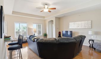 921 Hildebrand Dr, Indianapolis, IN 46217
