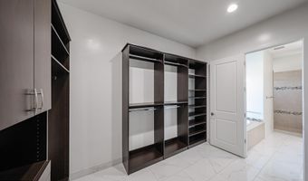 6327 E DIXILETA Dr E, Cave Creek, AZ 85331