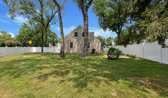 2301 PATTON Rd, Abington, PA 19001