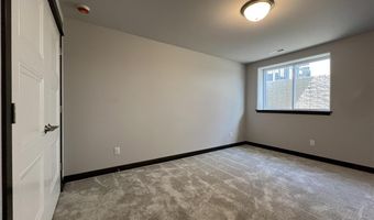 1232 Berkshire Ln, North Liberty, IA 52317
