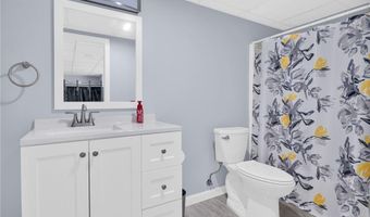 42 Brookside Ave, North Providence, RI 02911