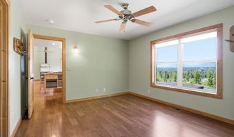 125 Cottage Ln, Bonners Ferry, ID 83805