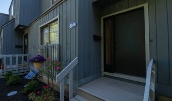 604 Plymouth Colony 604, Branford, CT 06405