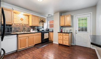 2316 Mission St, Airville, PA 15203