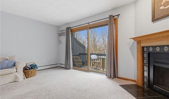 7 Wake Robin Rd 1604, Lincoln, RI 02865