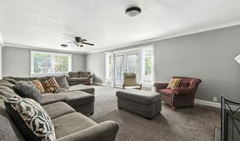 312 W Pleasant St, Angola, IN 46703