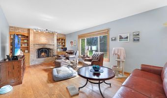 15065 Crane St NW, Andover, MN 55304