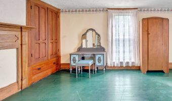 3789 Spring Valley Rd, Alderson, WV 24910