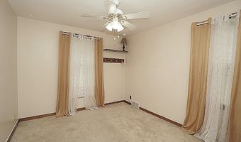 55 Cornell Ave, Amherst, NY 14226