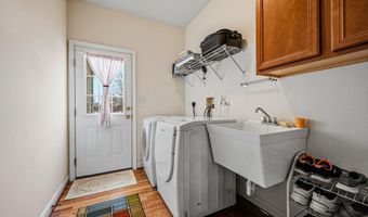 211 AUDUBON Dr, Bear, DE 19701