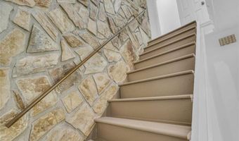 145 Rustwood Dr, Athens, GA 30606