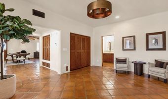 6249 E OLD PAINT Trl, Cave Creek, AZ 85331