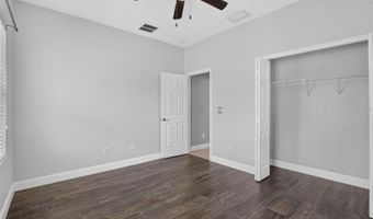 7029 OLD BENTON Dr, Apollo Beach, FL 33572