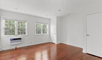 3498 MARTHA CUSTIS Dr 317, Alexandria, VA 22302