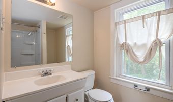 17308 QUEEN ANNE BRIDGE Rd, Bowie, MD 20716