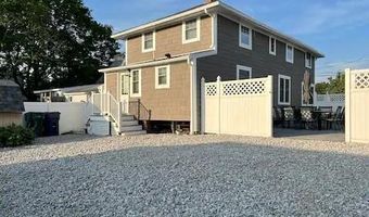 55 Swan Ave, Old Lyme, CT 06371