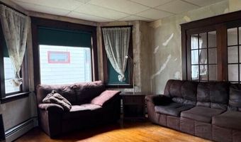 26 Webster Ave N, Bangor, ME 04401