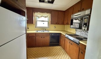 1705 Rebecca Ave, Alexander City, AL 35010