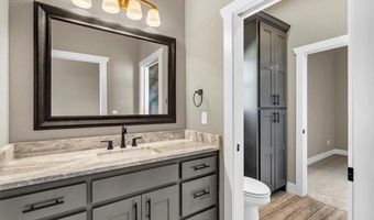 3711 Bitterroot St, Bentonville, AR 72712