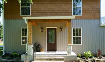 101 W College St, Ash Grove, MO 65604