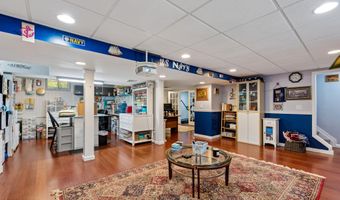 10 Dori Ln, Barnegat, NJ 08005