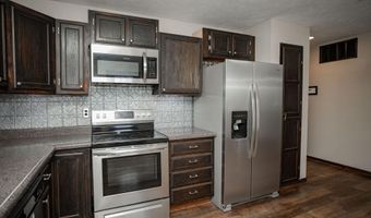 4825 Sycamore St, Aldrich, MO 65601