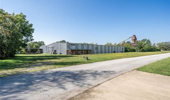 909 C St, Barling, AR 72923