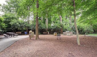 5225 POOKS HILL Rd 324N, Bethesda, MD 20814