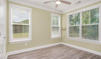 208 Big Woods Cir, Belton, SC 29627