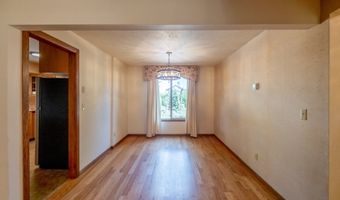 2465 40TH Ave, Albany, OR 97322