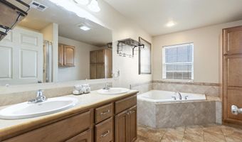 22950 E 1130 Rd, Bessie, OK 73622
