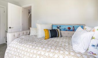 1659 HOLBROOK St NE 1, Washington, DC 20002