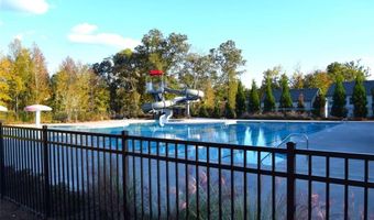 184 Auburn Crossing Dr, Auburn, GA 30011
