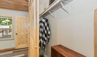 2052 Granny Squirrel Dr, Andrews, NC 28901