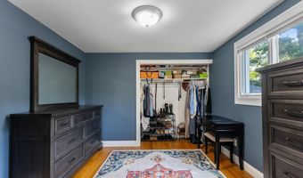 110 Pennsylvania Ave, Absecon, NJ 08201