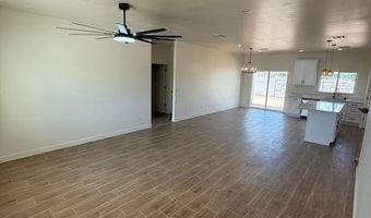 12178 W LOBO Dr, Arizona City, AZ 85123