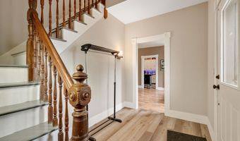 11 Summer St, Barre, VT 05649